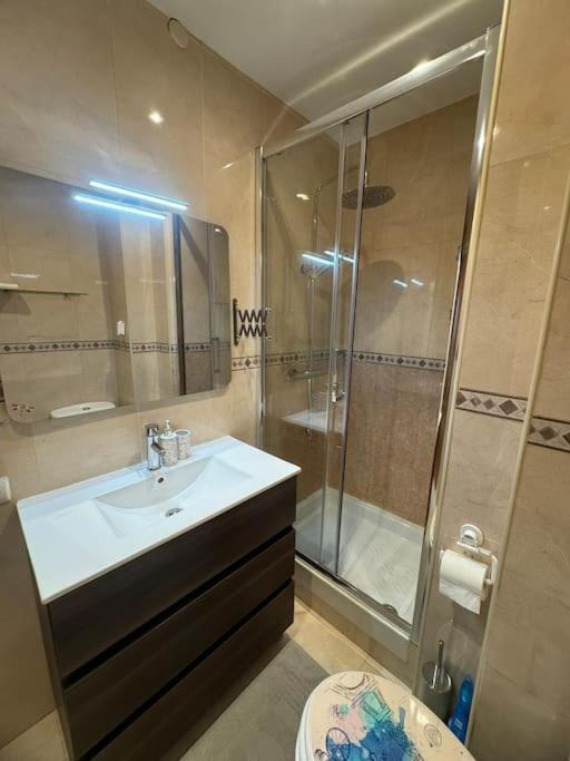 Piso Cerca Al Centro De Madrid San Luciano Daire Dış mekan fotoğraf